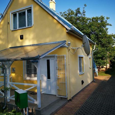 Orgonavirag Apartman Гайдусобосло Екстер'єр фото